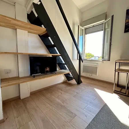 아파트 Le Duplex Toulousain - Tram Metro - Centre 툴루즈